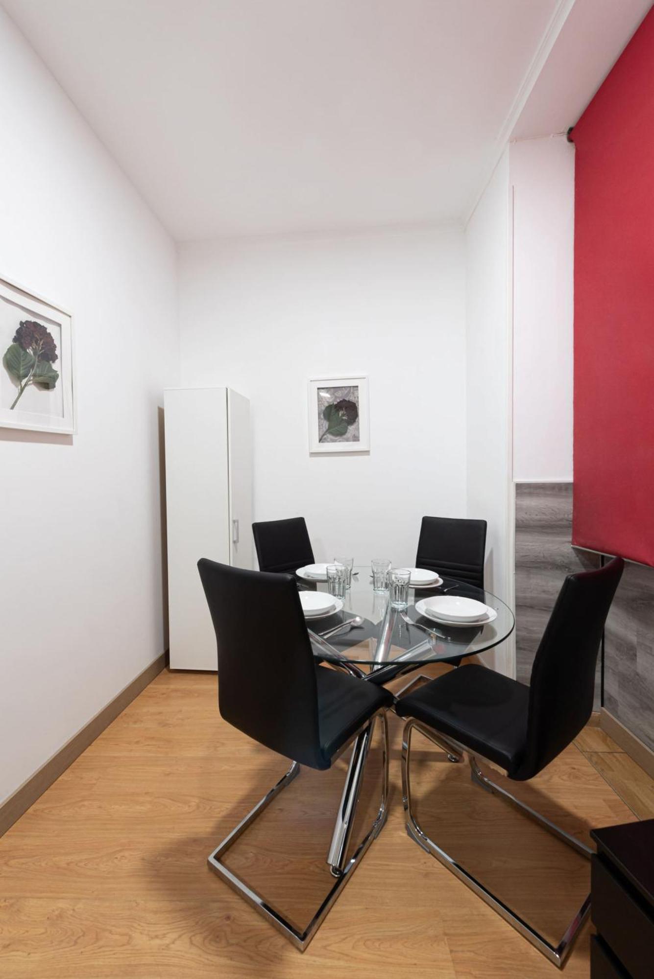 Apartamentos Day Madrid Luna Centro Gran Via Sol Malasana Exteriér fotografie