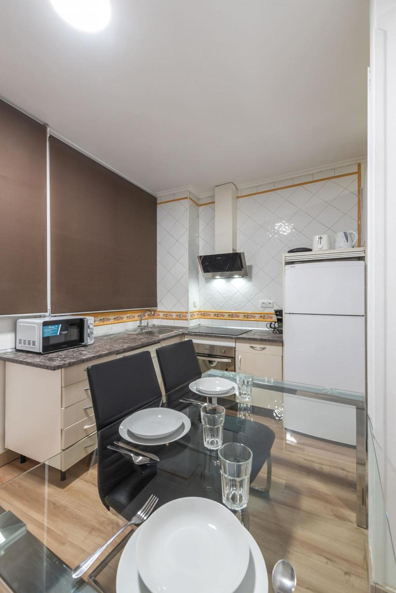 Apartamentos Day Madrid Luna Centro Gran Via Sol Malasana Exteriér fotografie